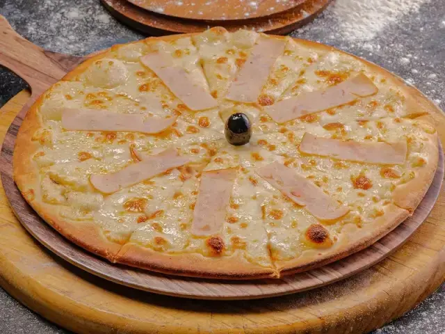 مەناقیشی گۆشتی قەل و پەنیر